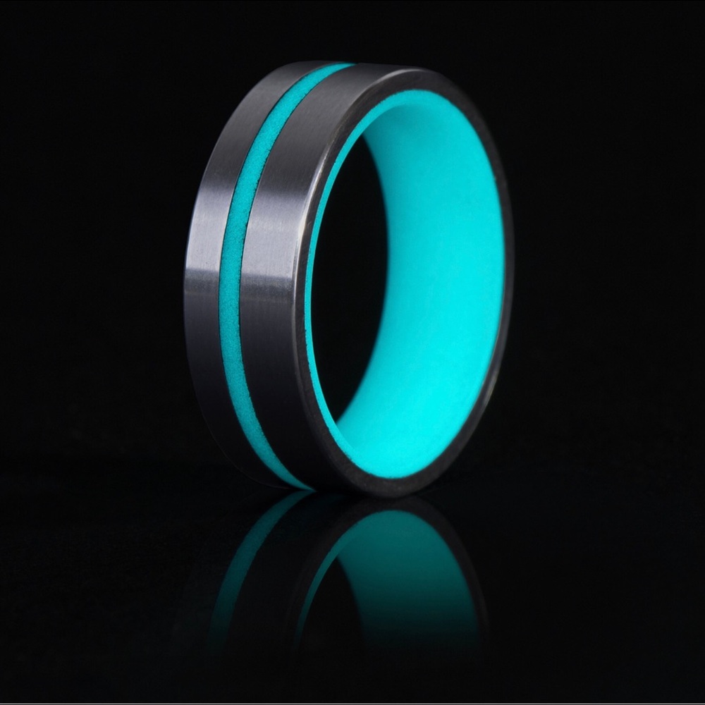 Carbon 6 Titanium Fibonacci + Glow Ring